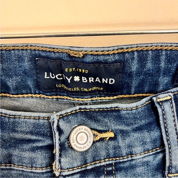 NWT: Lucky Brand Ava Supper Skinny High Waist Jeans 10/31 - Picture 3 of 9